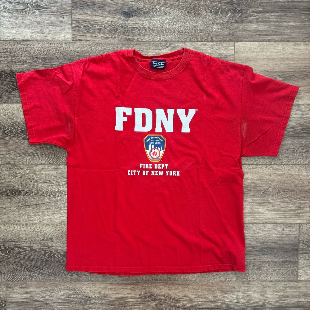 FDNY Officially Licensed City of New York T-Shirt, Red